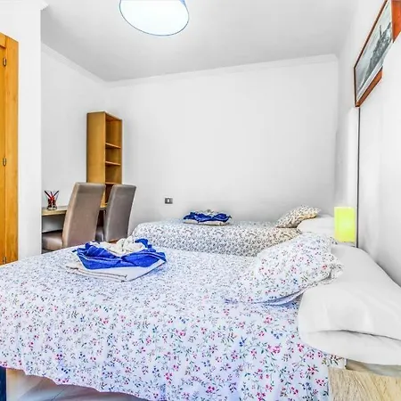 Playa Blanca Sleeps 4 Pool Air Con Wifi